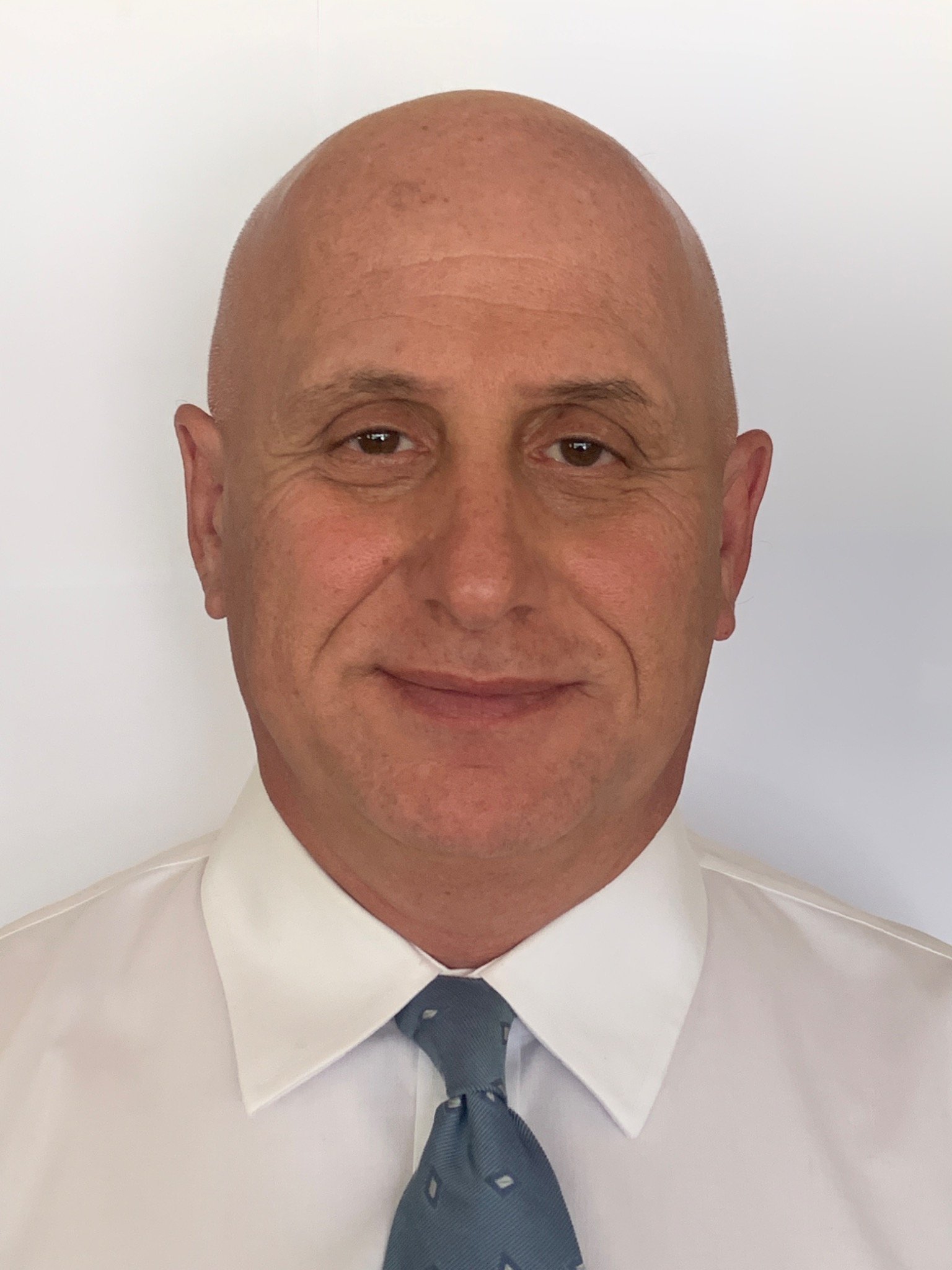 Robert Abnous